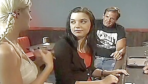 Two Couples Getting Simultaneous Fuck Two Couples Getting Simultaneous Fuck
