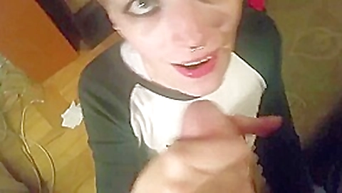 Swedish girlfriend suck and facial Swedish girlfriend suck and facial
